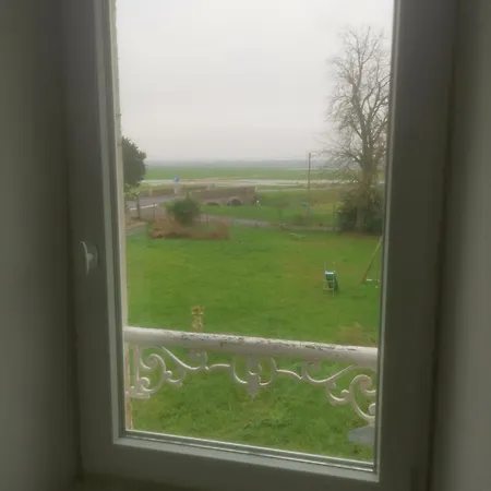 Maison De Famille En Normandie Rum i privatbostad *